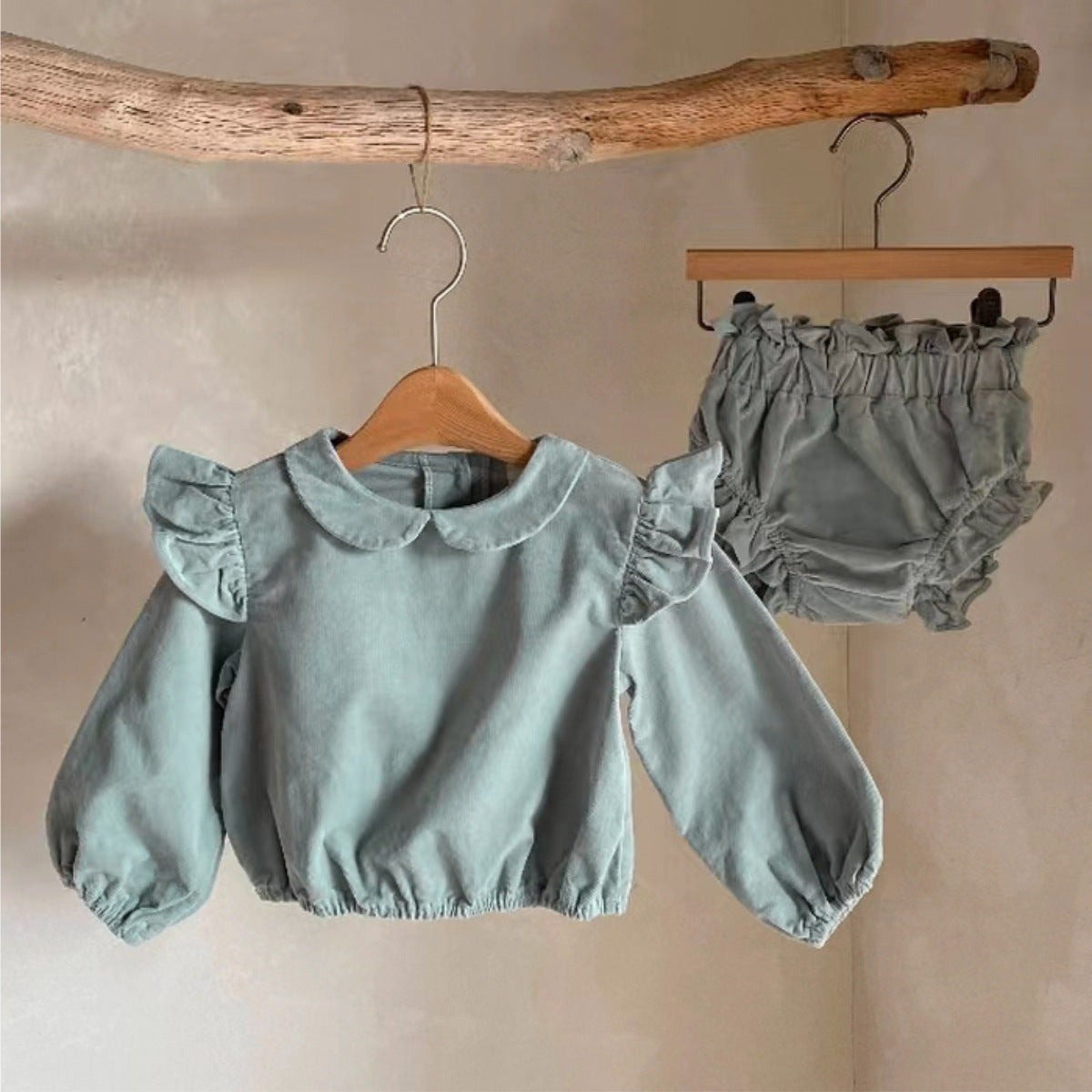 MyKids-USA® Autumn Baby Girls Long Sleeves Plain Corduroy Top and Shorts Clothing Set