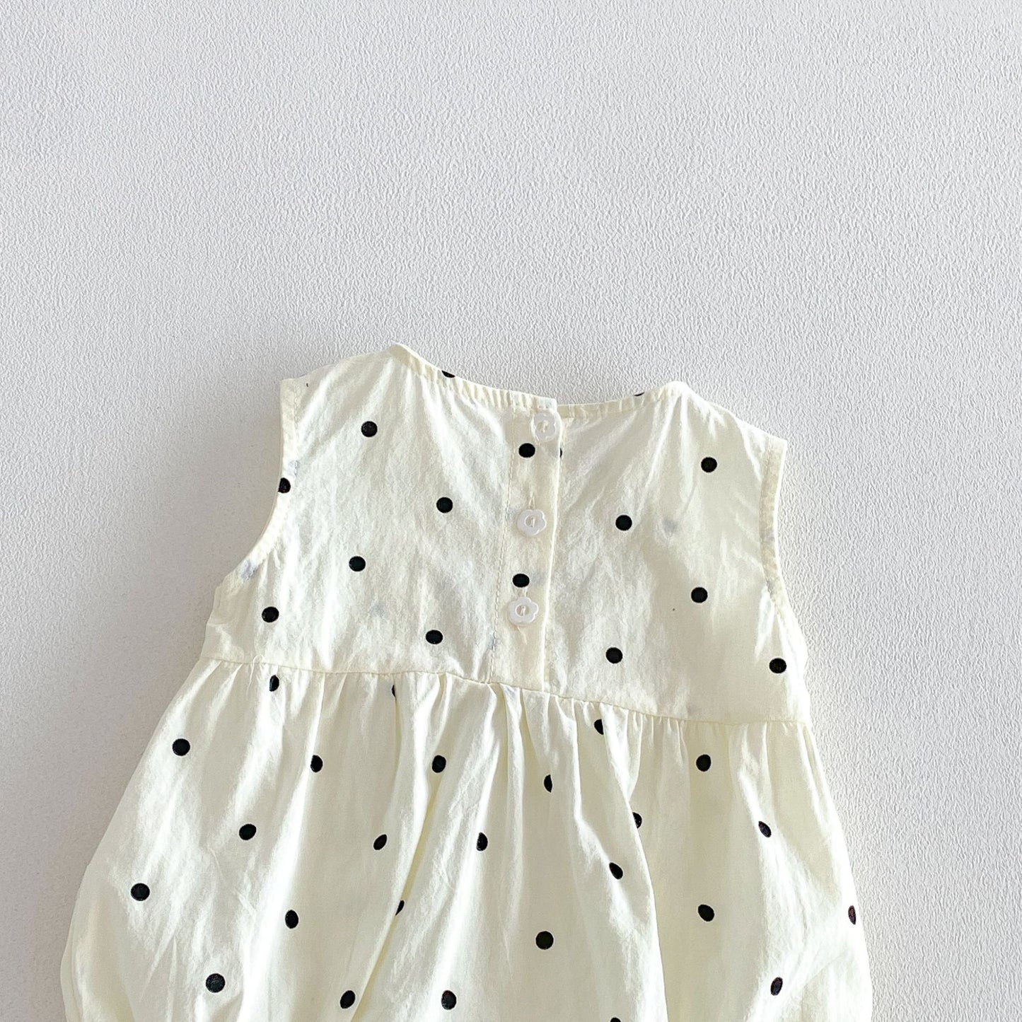 Summer Arrival Baby Girls Sleeveless Dots Pattern Bodysuit
