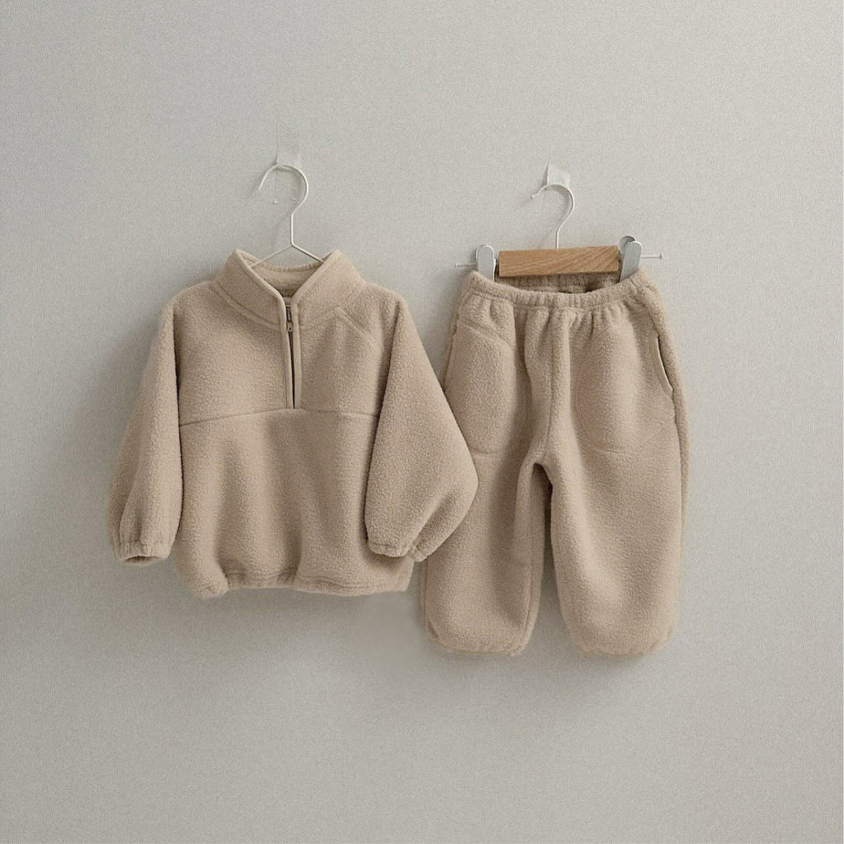 MyKids-USA® Winter and Autumn Baby Kids Unisex Fleece-Lined Plain Pullover and Pants Clothing Set