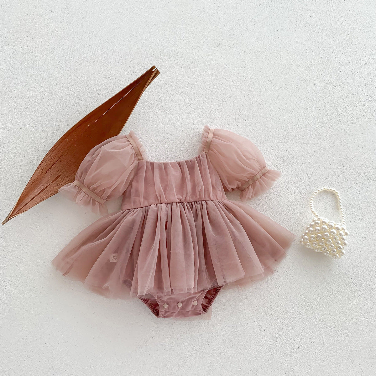 Spring And Summer Baby Girls Short Sleeves Solid Color Mesh Dress Spring And Summer Baby Girls Short Sleeves Solid Color Mesh Dress