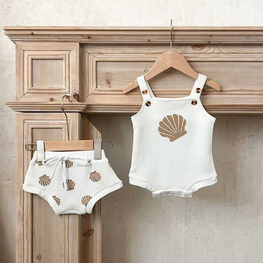 Summer New Arrival Baby Sleeveless Shell Pattern Strap Onesies And Bloomers Clothing Set