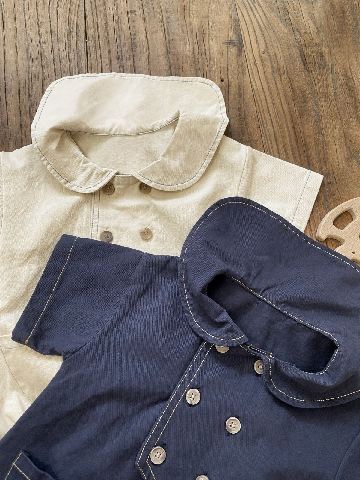 Summer and Autumn Arrival Baby Girls Short Sleeves Turn-down Collar Plain Bodysuit