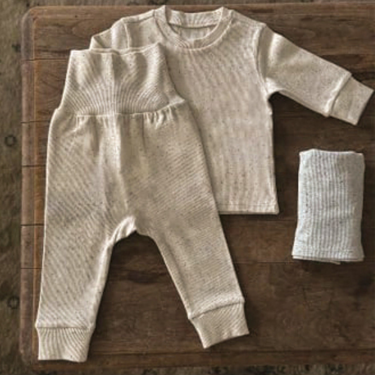 Hot Selling Autumn Baby Kids Long Sleeves Dots Pattern Top and Pants Set
