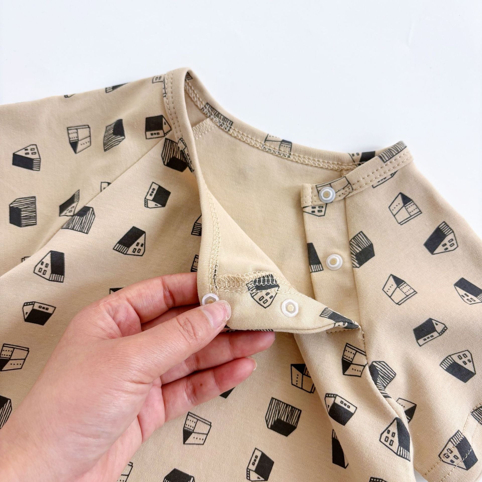 Summer Arrival Baby Unisex Geometric Pattern Short Sleeves Rompers, MyKids-USA®, Baby One-Pieces, MyKids-USA -  -  -  -  -  -  - 