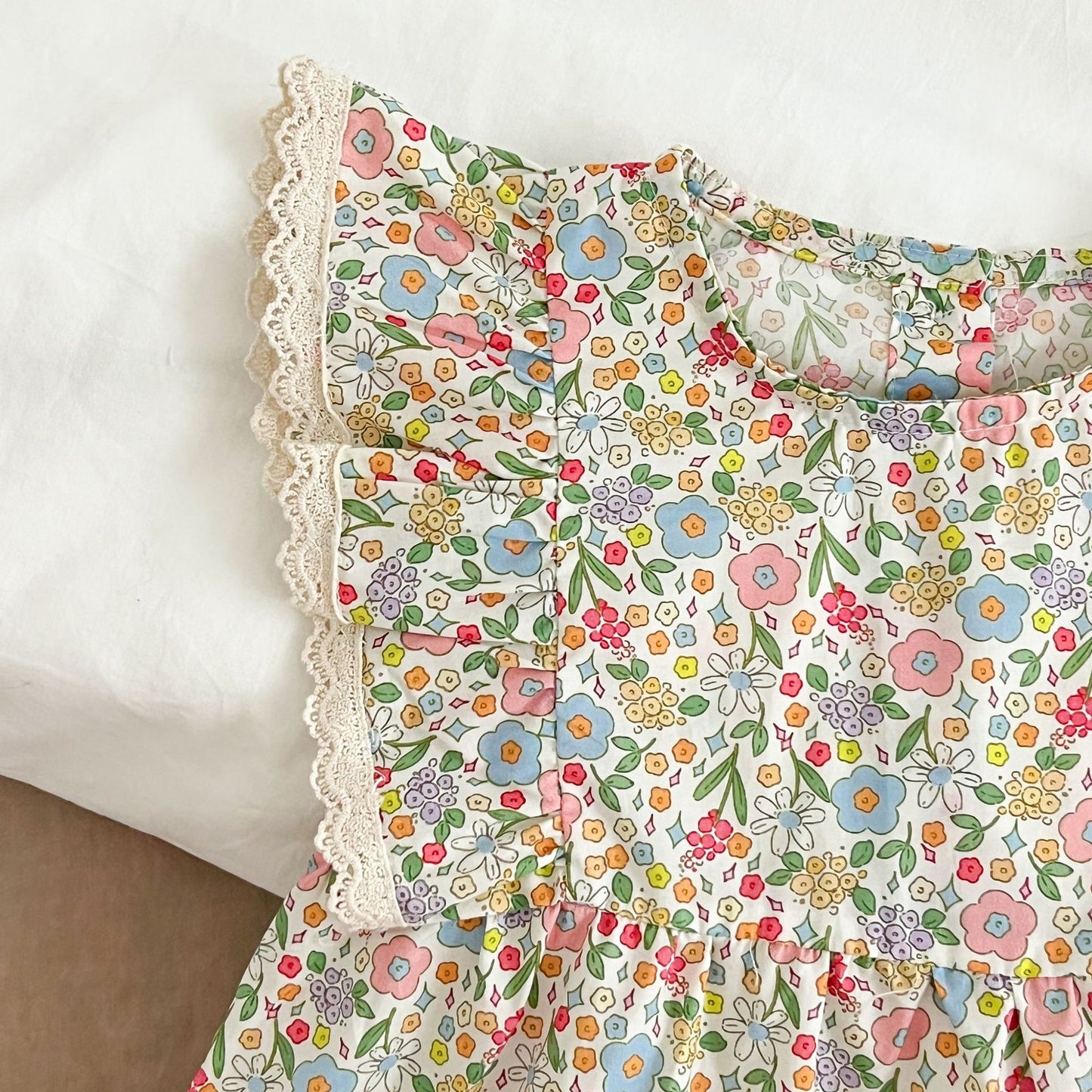 Summer Girls Flowers Pattern Lace Trim Fly Sleeves Onesies and Dress – Princess Sister Matching Set, MyKids-USA®, Baby & Children's Outfits, MyKids-USA -  -  -  -  -  -  - .