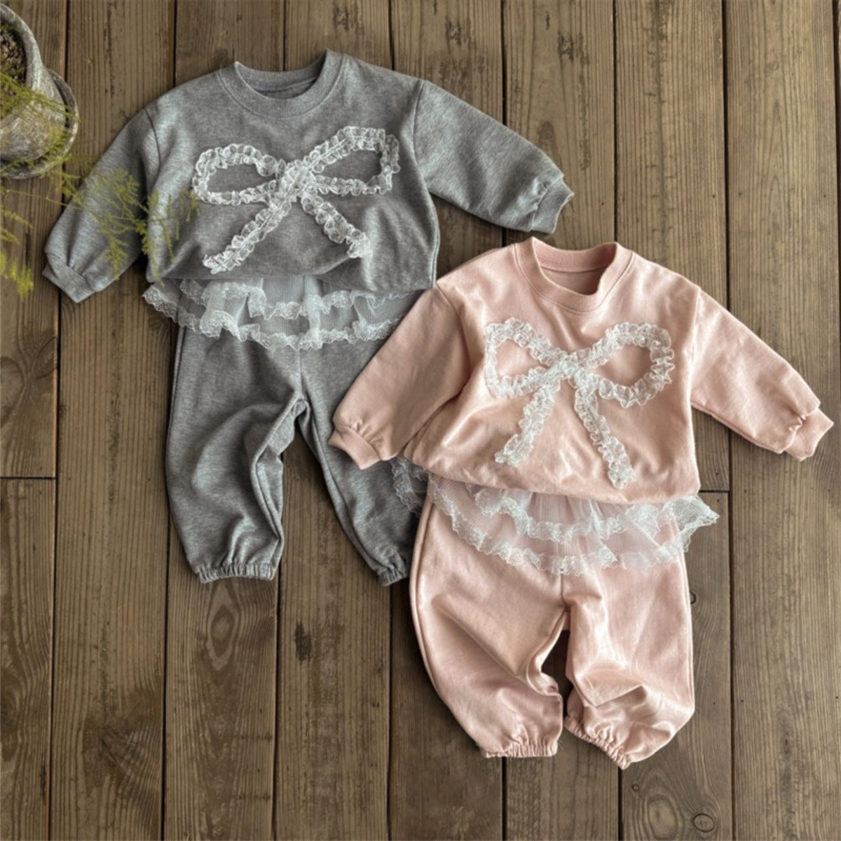 MyKids-USA® Spring Autumn Baby Kids Girls Long Sleeves Butterfly-bow Pattern Pullover and Lace Trim Pants