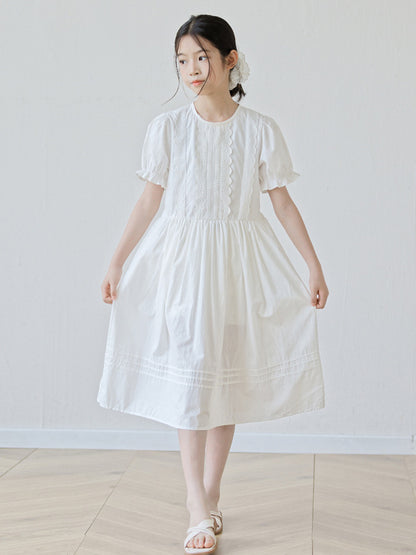 Summer Arrival Short Sleeves Solid Color Crew Neck Dress for Stylish Girls