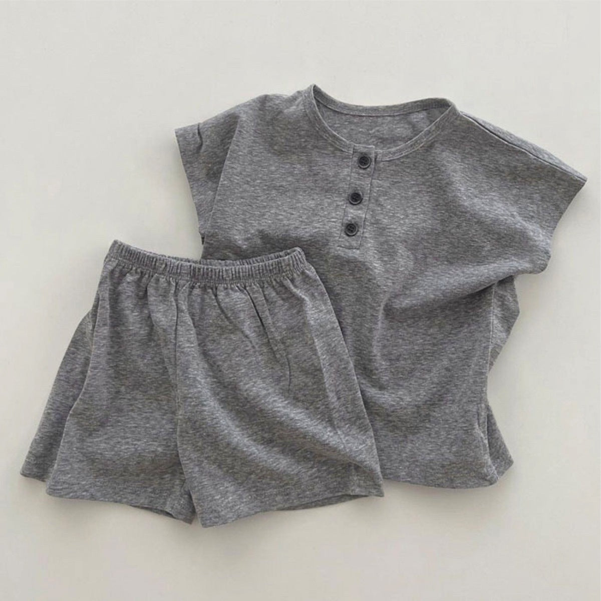 MyKids-USA® Arrival Summer Baby Kids Short Sleeves Plain T-shirt and Shorts Clothing Set