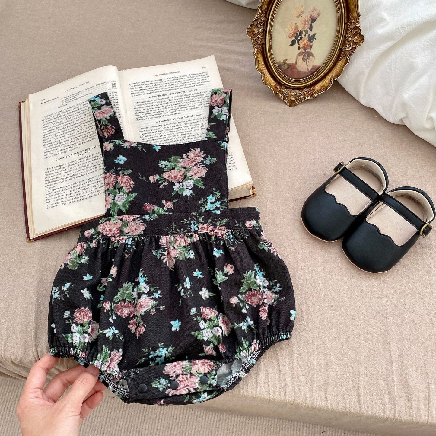 Fashion Blouse With Ditsy Flower Dress Clothing Sets