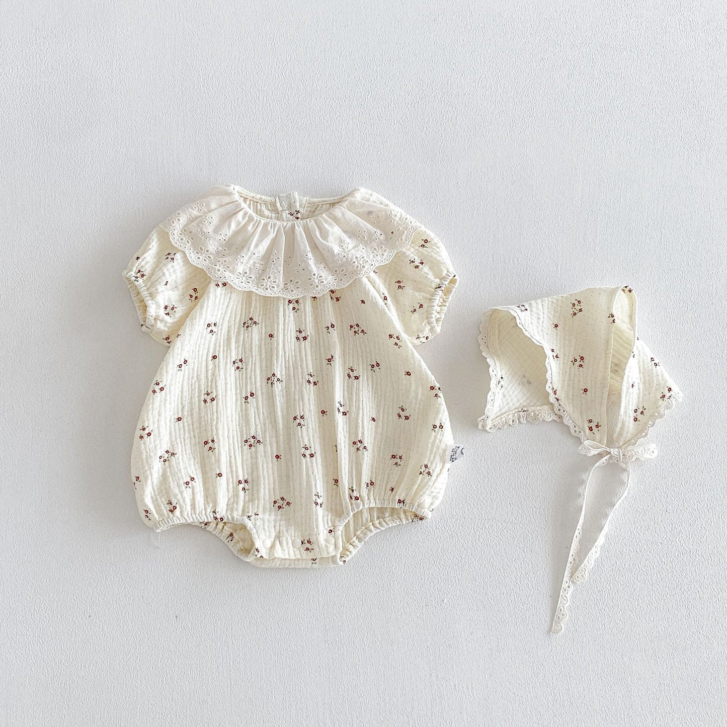 Design Summer Baby Kids Girls Short Sleeves Floral Pattern Bodysuit with Hat