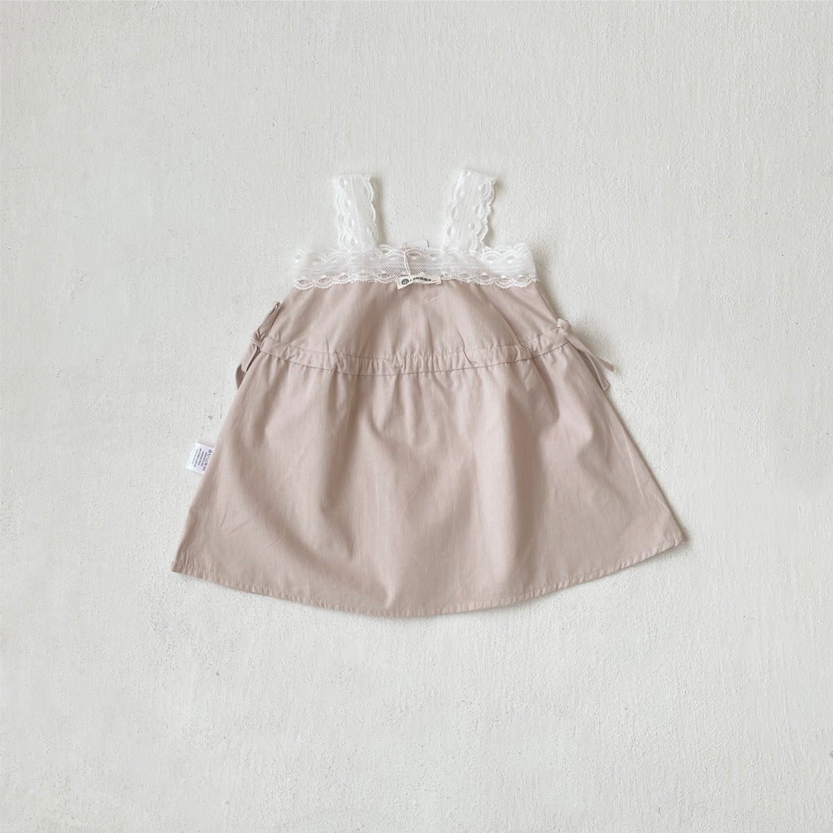Summer Arrival Baby Girls Sleeveless Lace Strap Dress