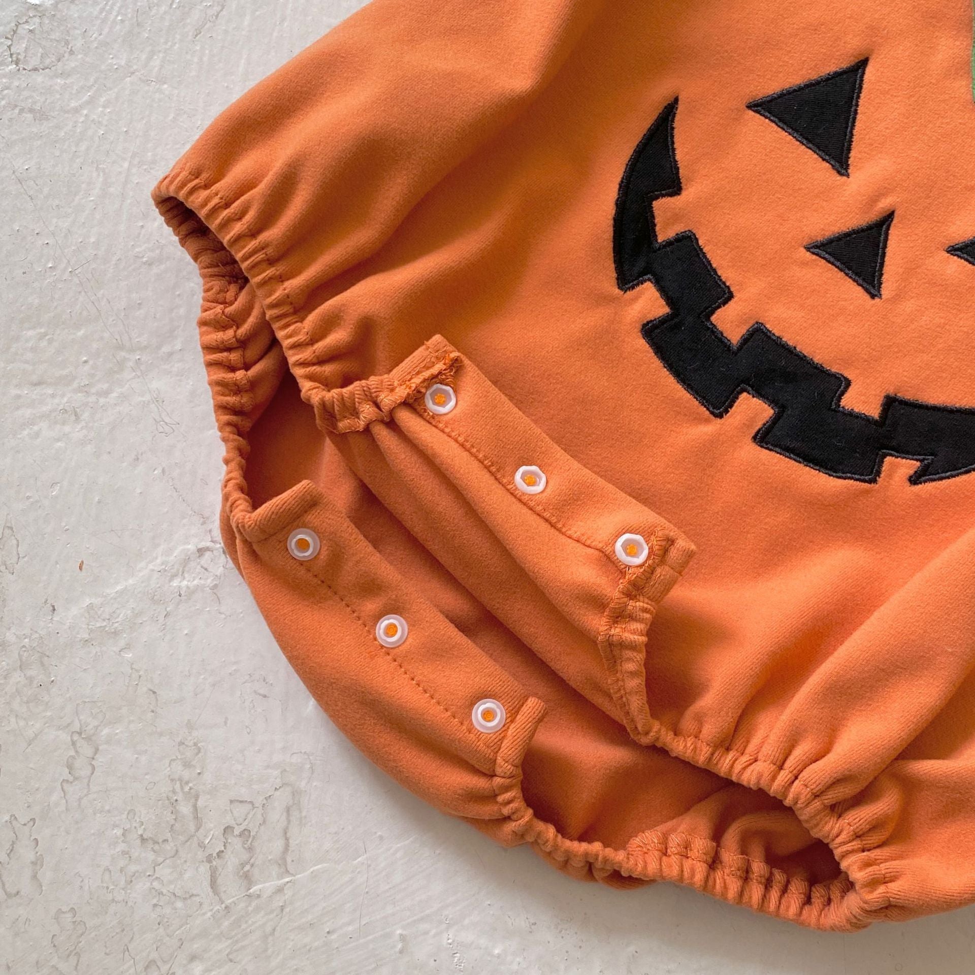 Autumn Arrival Baby Unisex Sleeveless Halloween Pumpkin Pattern bodysuit with Hat, MyKids-USA®, Baby & Toddler Outfits, MyKids-USA -  -  -  -  -  -  - .
