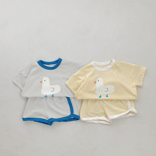 Arrival Summer Baby Kids Short Sleeves Cartoon Pattern T-shirt and Shorts Clothing Set