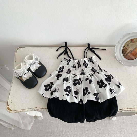 Summer Hot Selling Baby Girls Sleeveless Floral Print Strap Top And Solid Color Bloomers Clothing Set