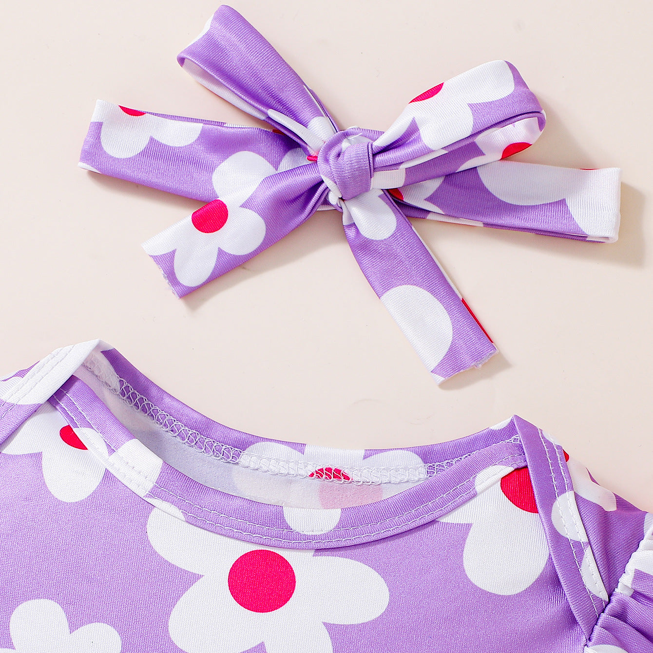 Arrival Summer Baby Kids Girls Fly Sleeves Floral Pattern Onesies and Shorts Clothing Set