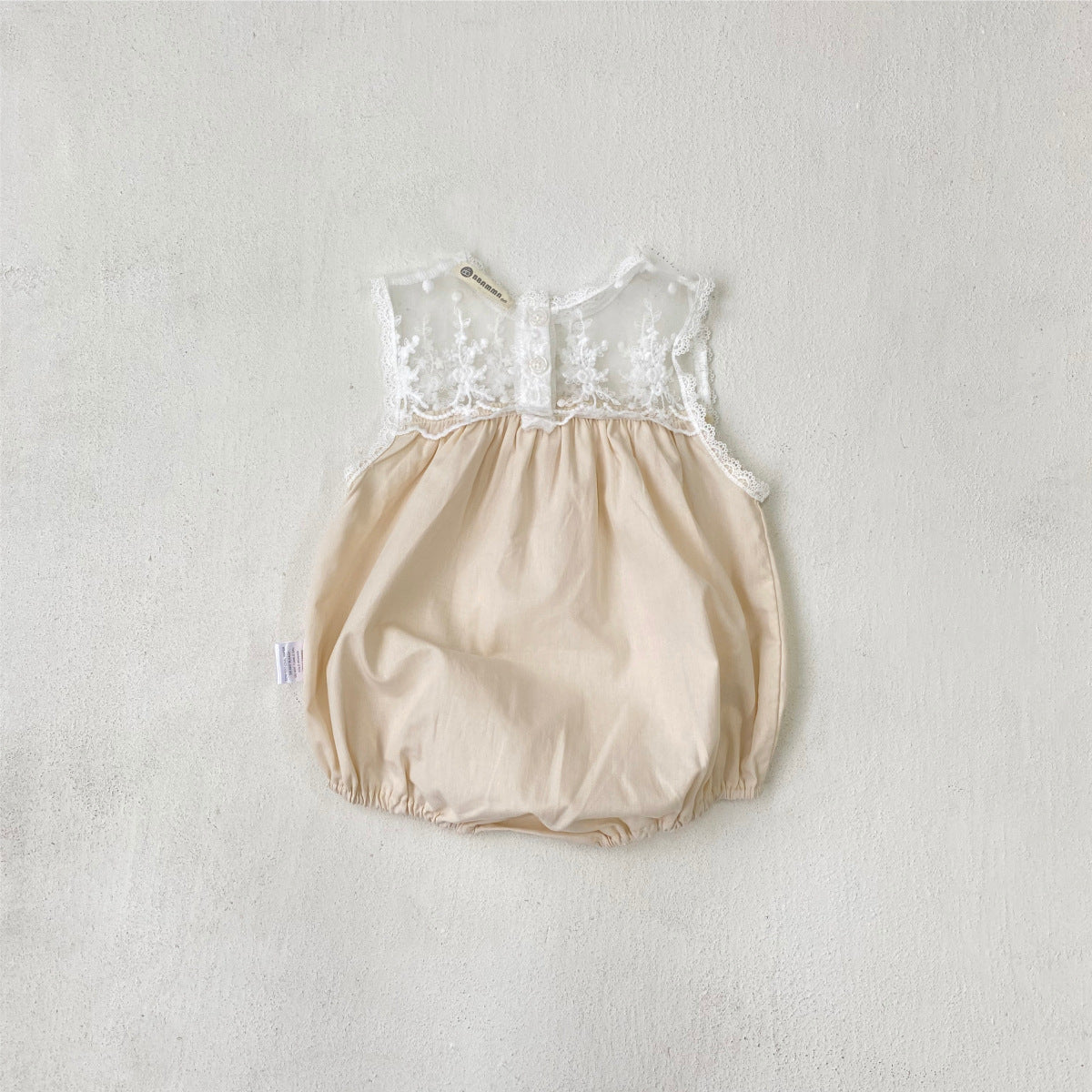 Summer Arrival Baby Girls Sleeveless Flowers Pattern Lace Patchwork Bodysuit