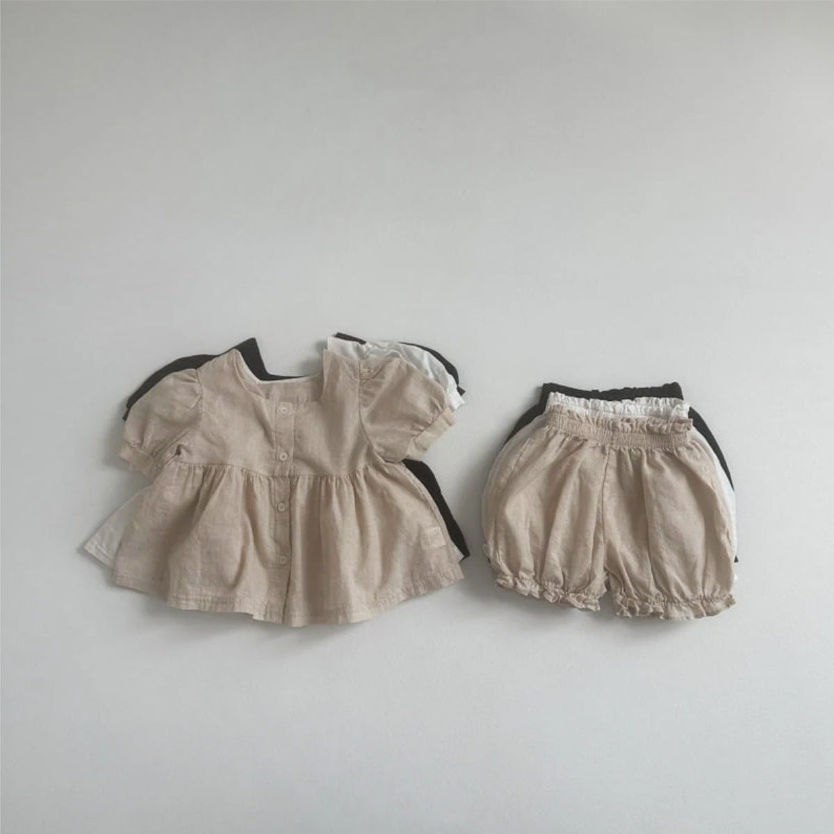 Arrival Summer Baby Kids Girls Short Sleeves Square Neck Shirt and Shorts Clothing Set