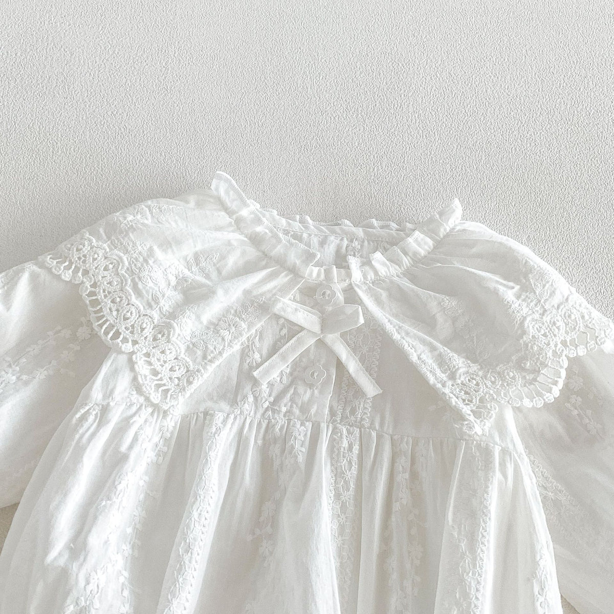 MyKids-USA® Autumn Arrival Baby Girls Long Sleeves Cute Solid Color Lace Trim Bodysuit