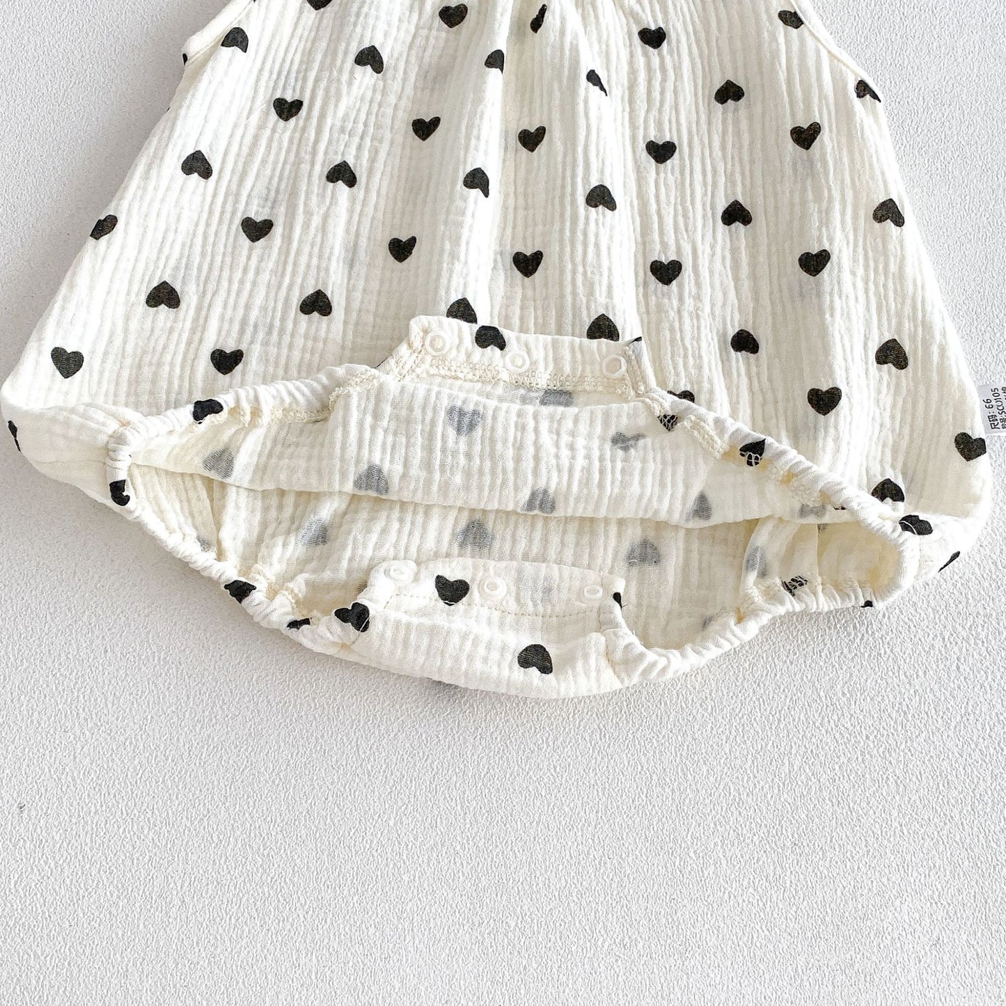 Summer Arrival Baby Girls Sleeveless Hearts Pattern Bodysuit