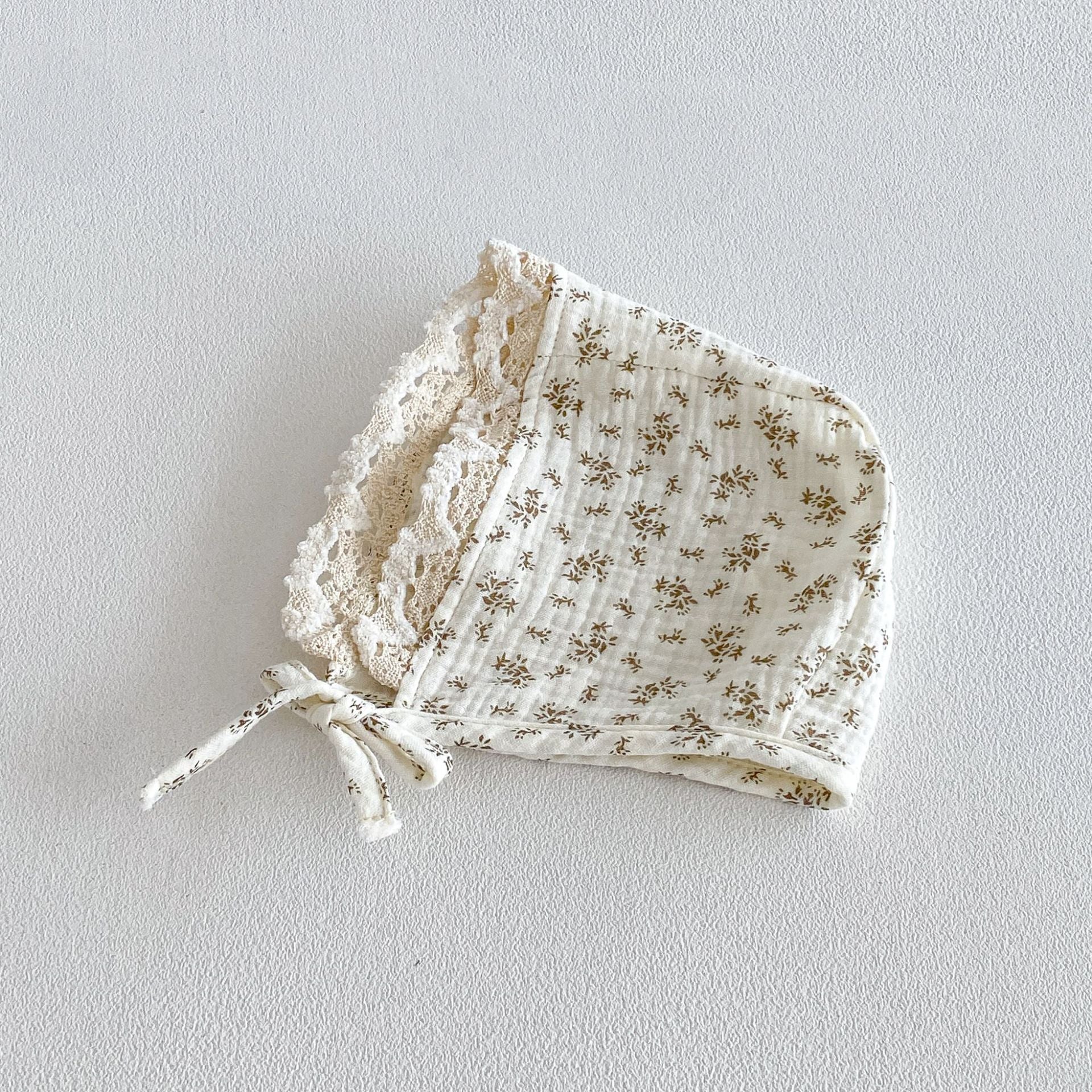 Summer Arrival Baby Girls Short Sleeves Flowers Pattern Vintage Bodysuit with Hat, MyKids-USA®, Baby & Children's One-Pieces, MyKids-USA -  -  -  -  -  -  - .