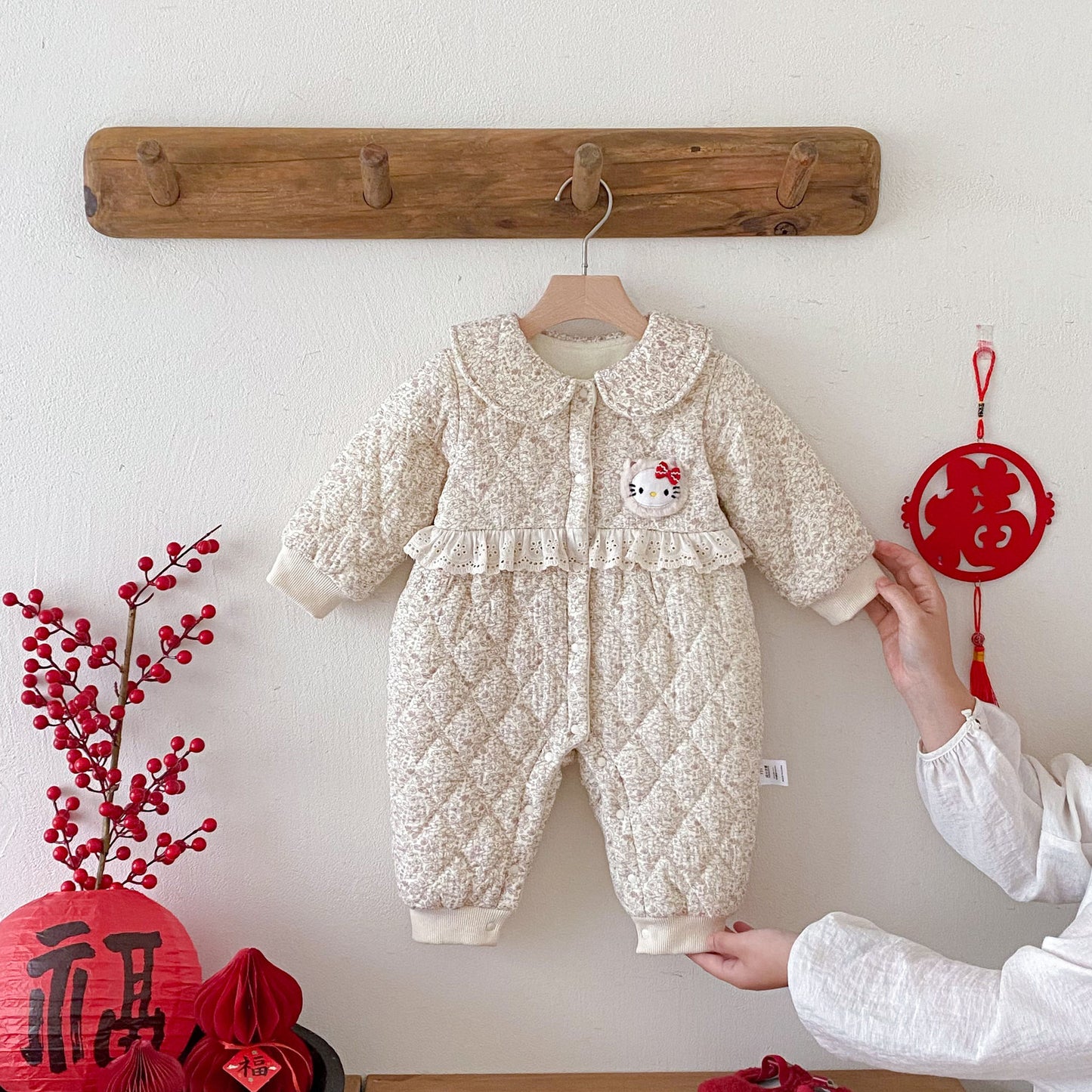 Winter Arrival Baby Girls Long Sleeves Floral and Argyle Pattern Fleece-line Warm Rompers, MyKids-USA®, Baby One-Pieces, MyKids-USA - Size/Age - 66 (3-6M) - Color - Beige -  -  - TR2511140030-A