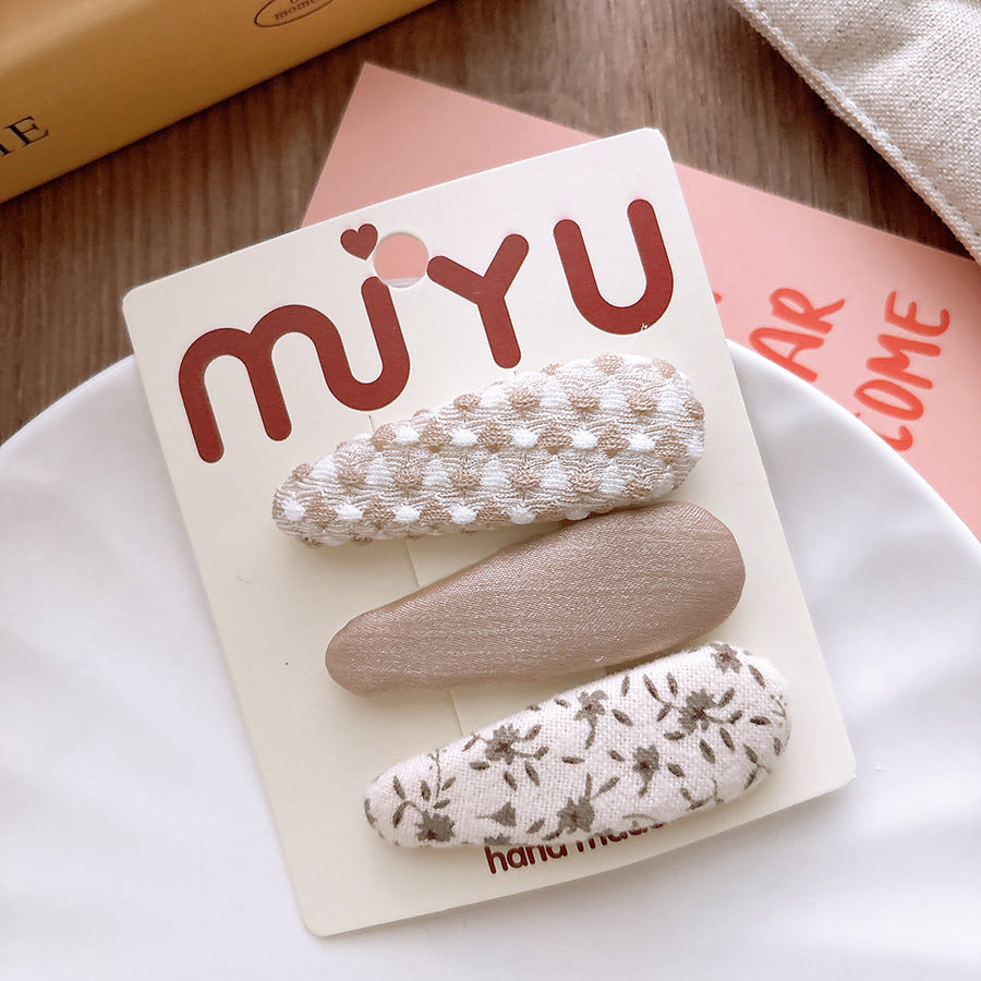 Collection of 2 Versatile Geometric Shaped Hair Clips, MyKids-USA®, Hair Pins, Claws & Clips, MyKids-USA - Size/Age - Average Size (0-12Y） - Color - Beige -  -  - TR2601061409-B.