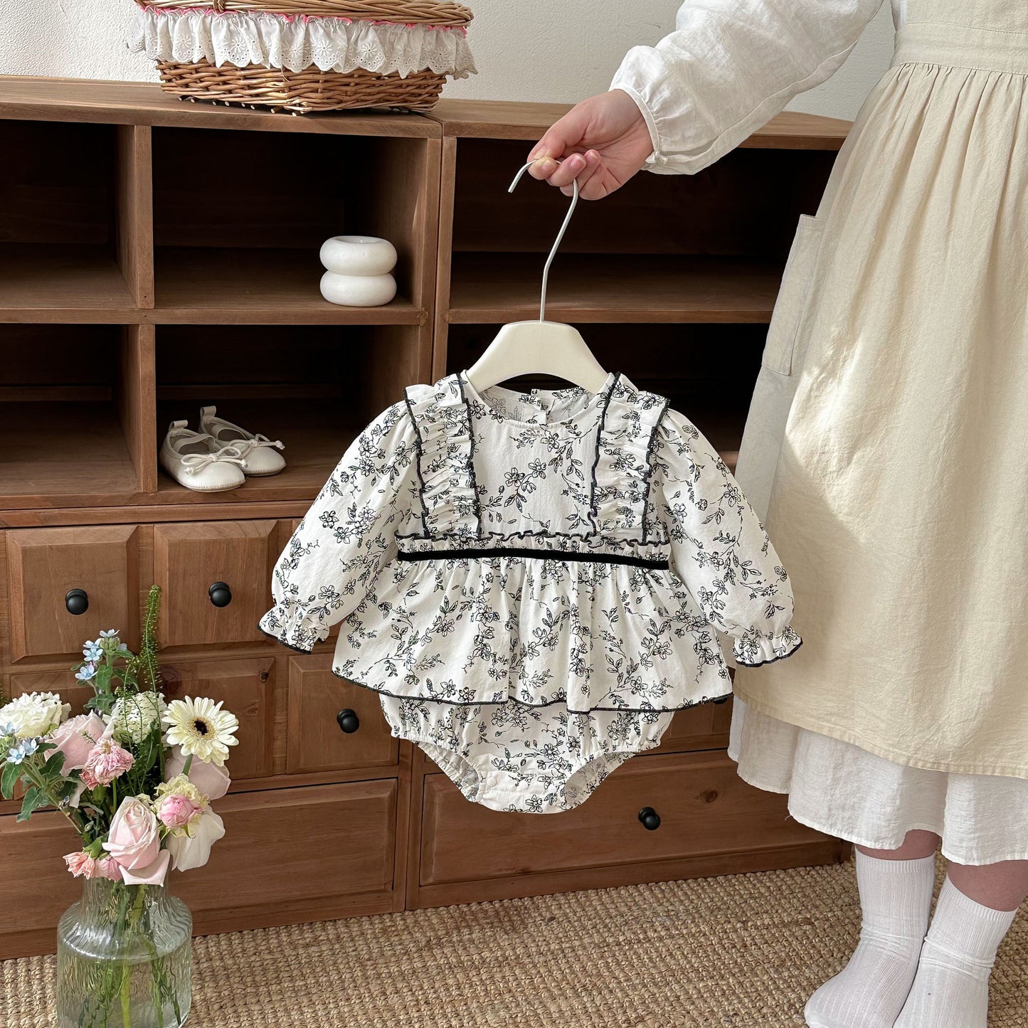 Spring Arrival Baby Girls Long Sleeves Crew Neck Floral Bodysuit, MyKids-USA®, Bodysuits, MyKids-USA -  -  -  -  -  -  - .