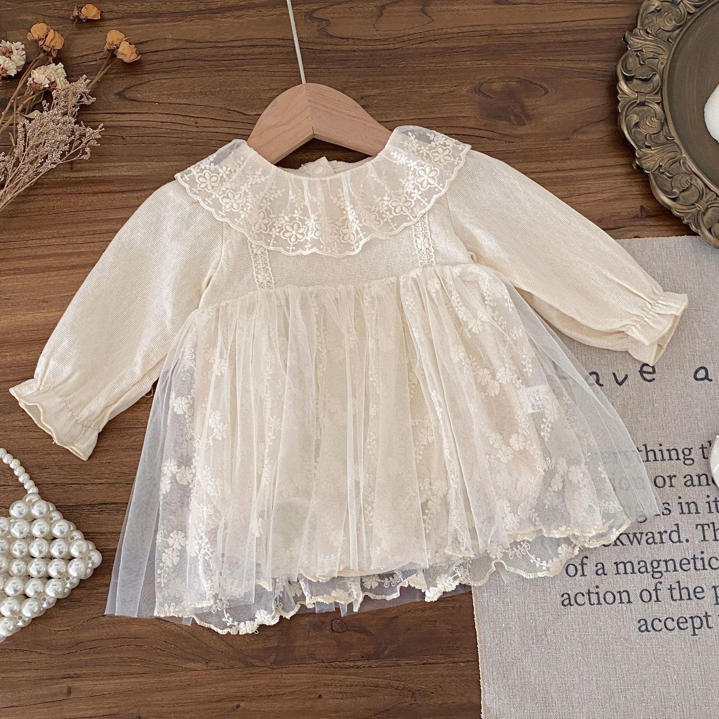 Autumn and Spring Arrival Baby Kids Girls Long Sleeves Flowers Pattern Tulle Decorated Dress