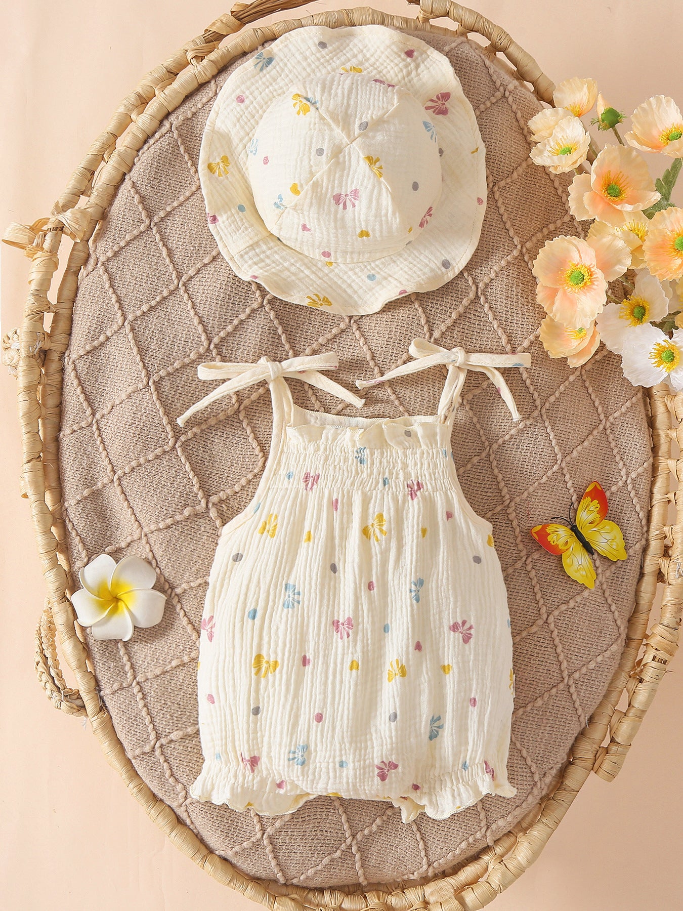 Design Summer Baby Kids Girls Sleeveless Hearts Pattern Bodysuit with Hat