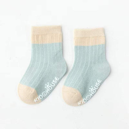 MyKids-USA® Baby Two Colors Contrast Boneless Bottom Dispensing Socks 1 Lot = 5 Pairs