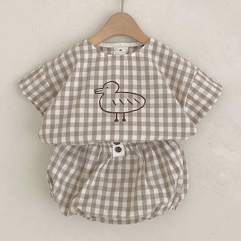 MyKids-USA® Baby Girl Plaid Polka Dot Pattern Duckling Print Short Sleeved Top Combo Pants Sets