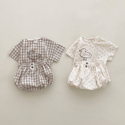 MyKids-USA® Baby Girl Plaid Polka Dot Pattern Duckling Print Short Sleeved Top Combo Pants Sets