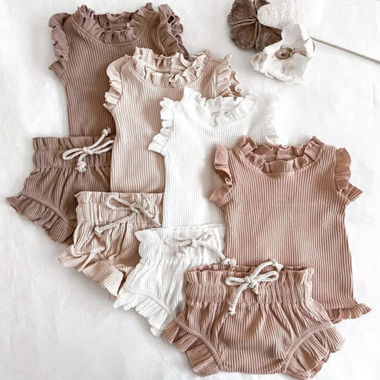 Baby Girl  Sleeveless Round Collar Tops and Shorts (Two Pieces in total) Set