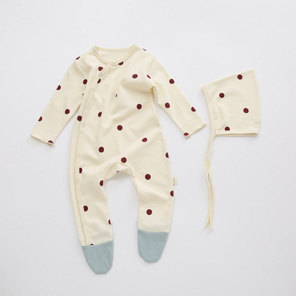MyKids-USA® Baby Printed Graphic Side Button Design Long Sleeved Jumpsuit Romper Pajamas With Hat