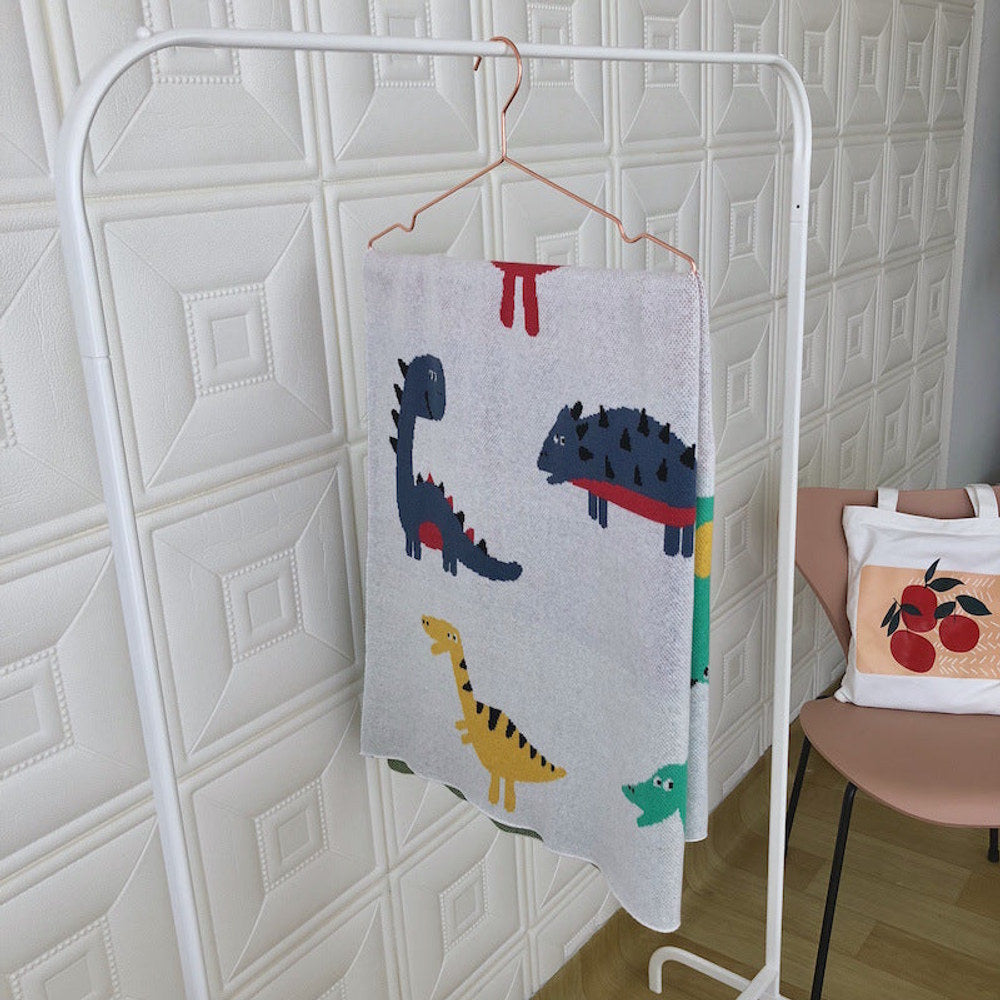 MyKids-USA® Knitted Blanket With Cute Dinosaurs Pattern: Collection For Newborn Baby And Kids