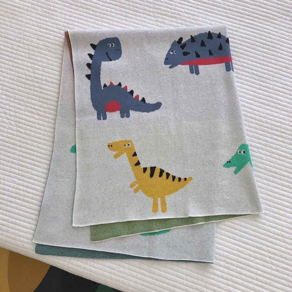 MyKids-USA® Knitted Blanket With Cute Dinosaurs Pattern: Collection For Newborn Baby And Kids