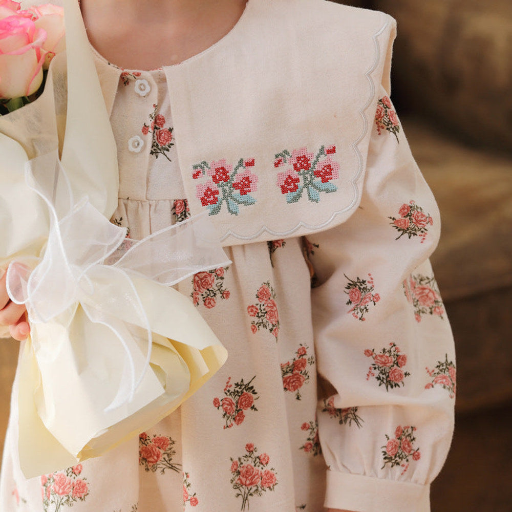 MyKids-USA® Design Girls Fashion Floral Long Sleeves Square Collar Dress