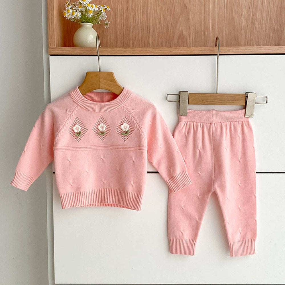 Arrival Autumn Baby Girls Long Sleeves Simple Knitted Top with Flowers Pattern and Solid Color Long Trousers Clothing Set