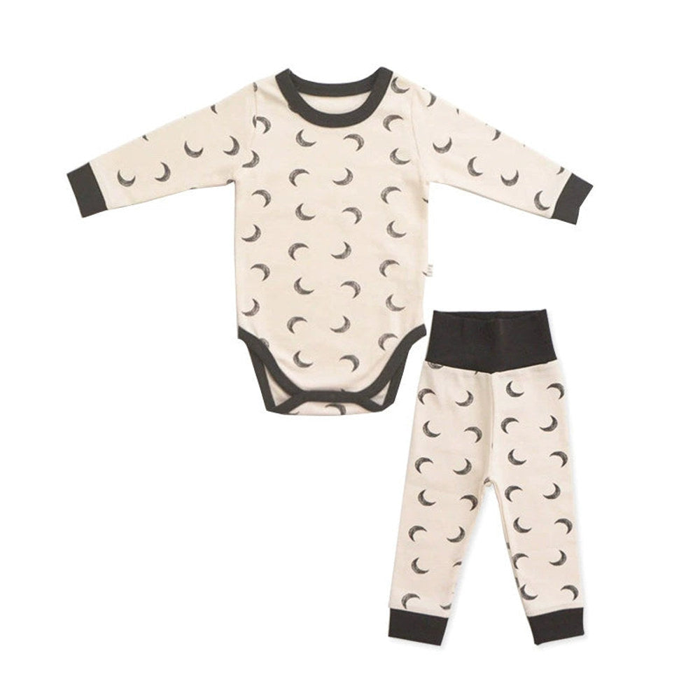 MyKids-USA® Baby Unisex Long Sleeves Star and Moon Pattern Crew Neck bodysuit, Pants and Hat Sets