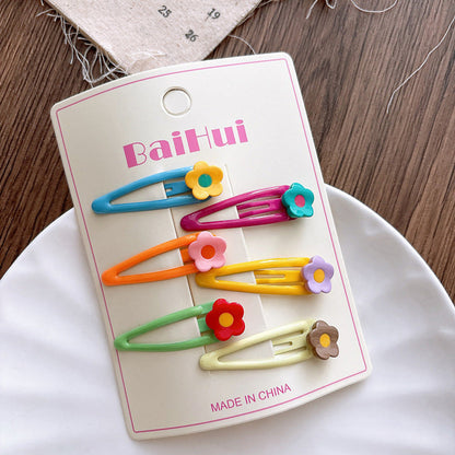 MyKids-USA® Collection of 6 Versatile Geometric Shape Flowers Pattern Hair Clips