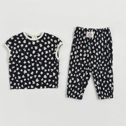 MyKids-USA® Arrival Summer Baby Kids Girls Sleeveless Hearts Pattern Vest and Pants Clothing Set
