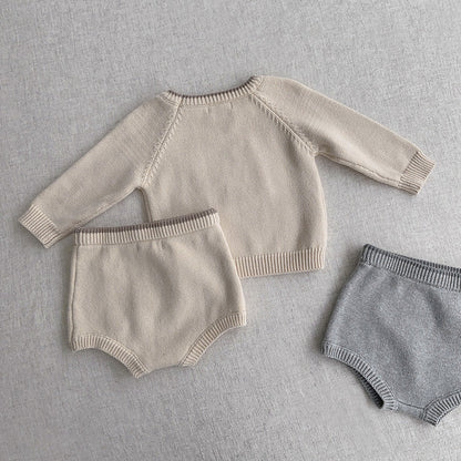 MyKids-USA® Autumn Baby Unisex Long Sleeves Plain Pullover and Shorts Knit Clothing Set