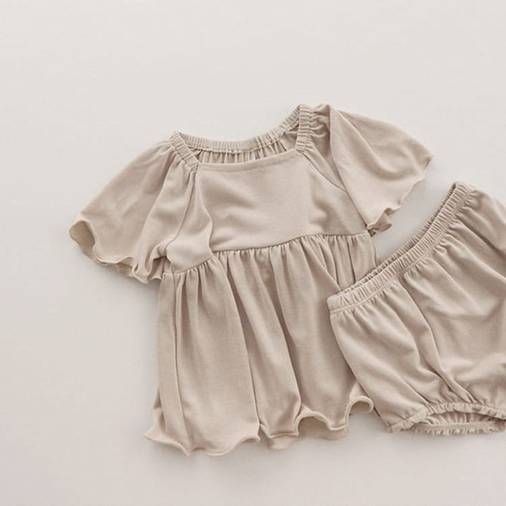 Baby Girl Solid Color Ruffle Design Square Collar Tops Combo Shorts Sets