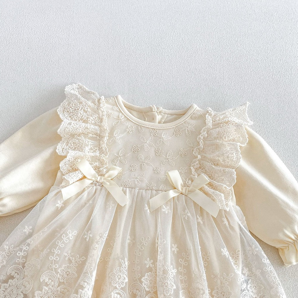 Baby Girls Long Sleeves Flowers Pattern Embroidered Onesies