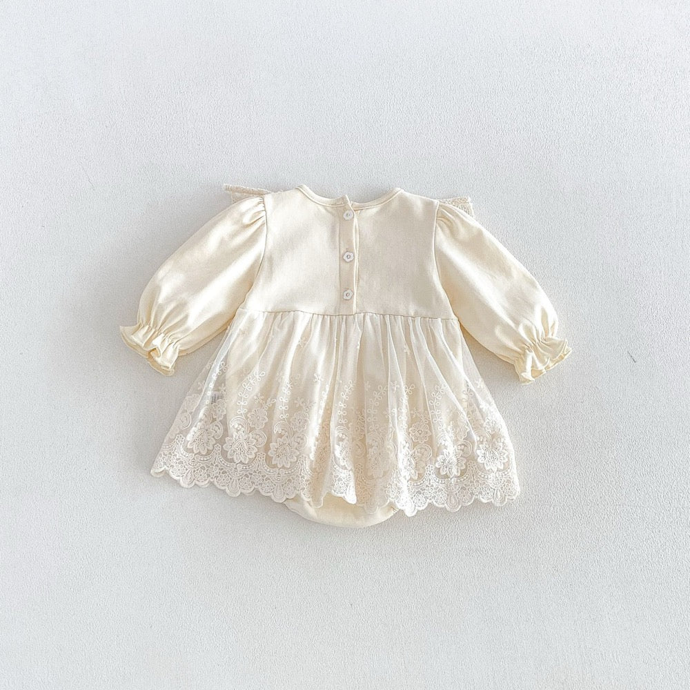 Baby Girls Long Sleeves Flowers Pattern Embroidered Onesies