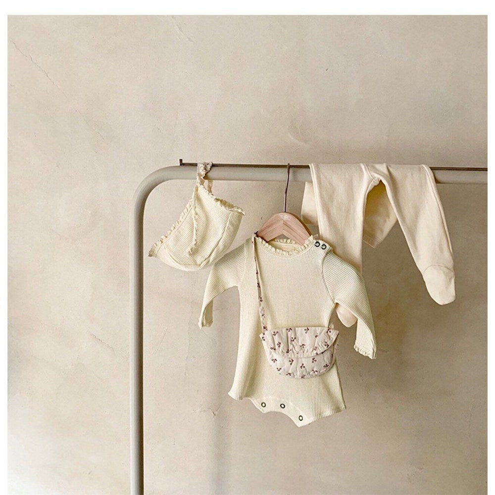 Baby Girls Long Sleeves Solid Color Bodysuit with Hat