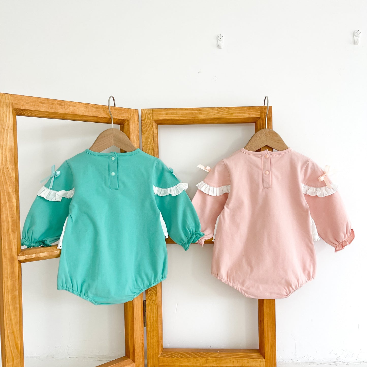 Baby Girl Round Collar Long-Sleeved Solid Combo Hollow-Out Design
