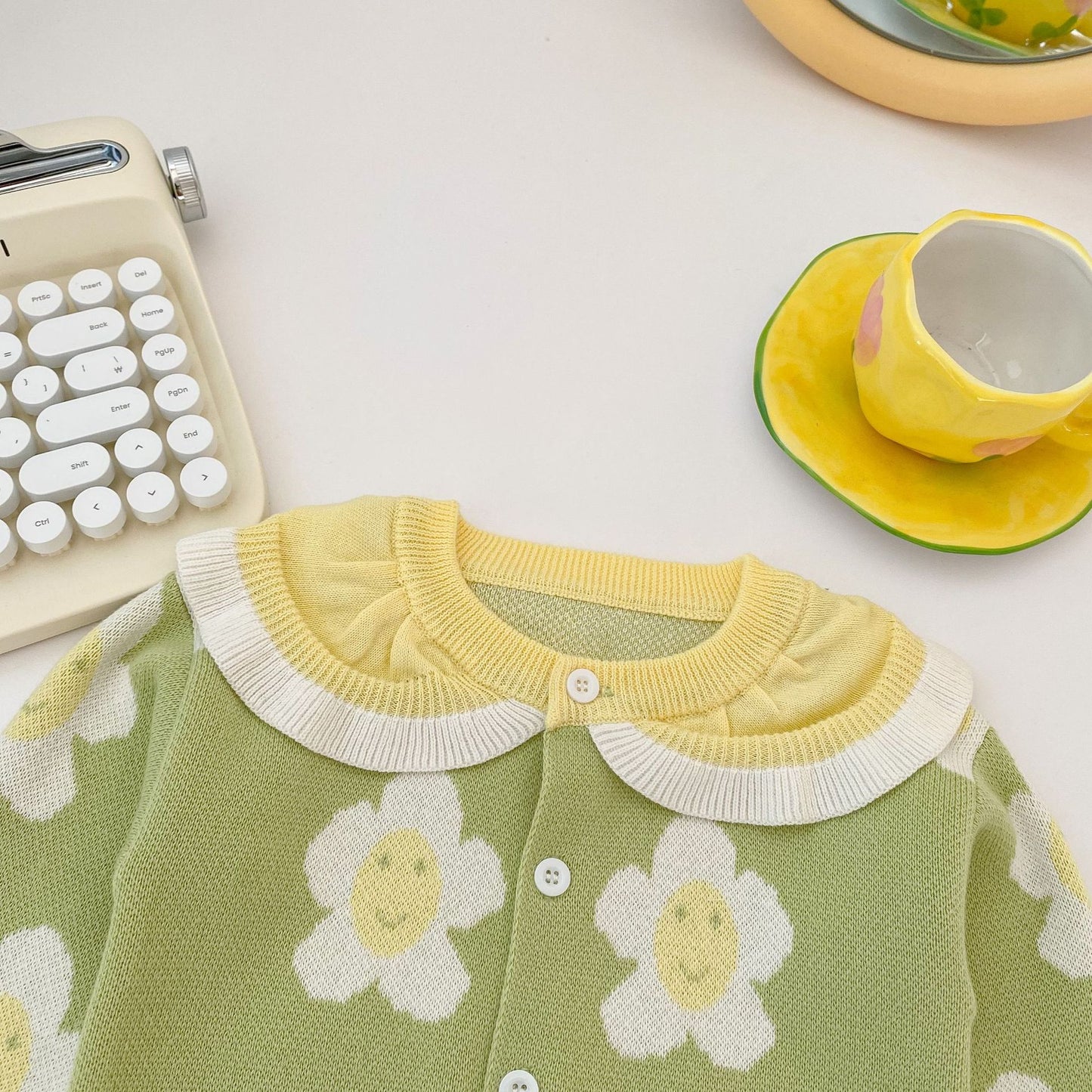 Cárdigan de punto con diseño de bloque de color con estampado de flores para niña bebé 