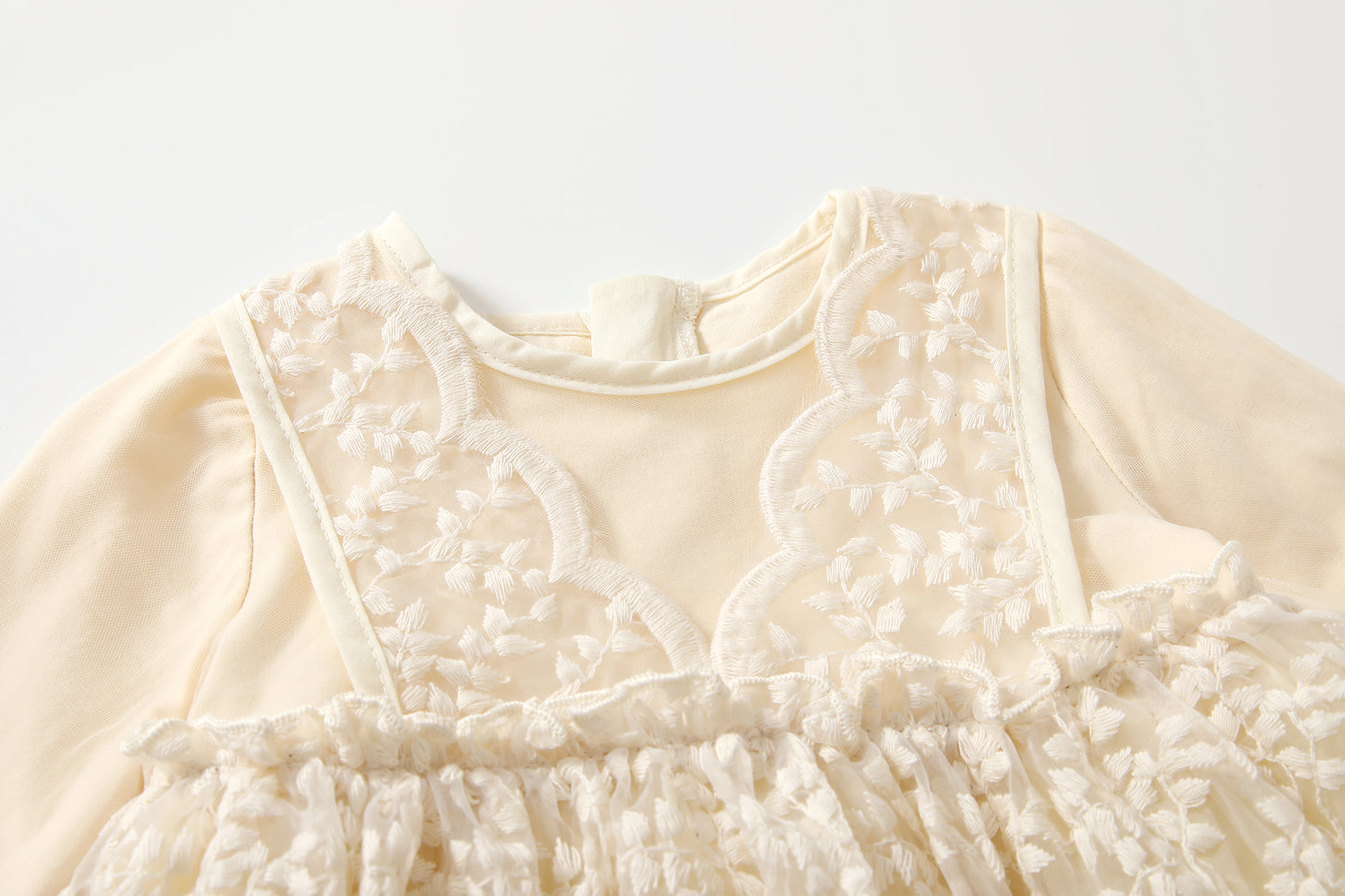 Baby Girl Round Collar Long-Sleeved Lace Party Dress