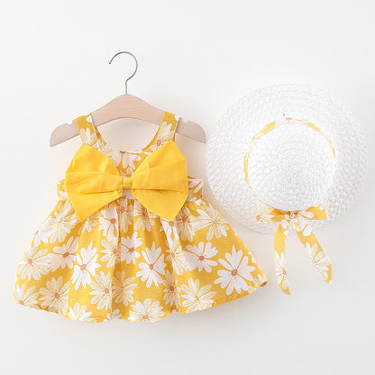 Vestido de cabestrillo con diseño de parche de lazo con estampado de flores de bebé en verano con sombrero 